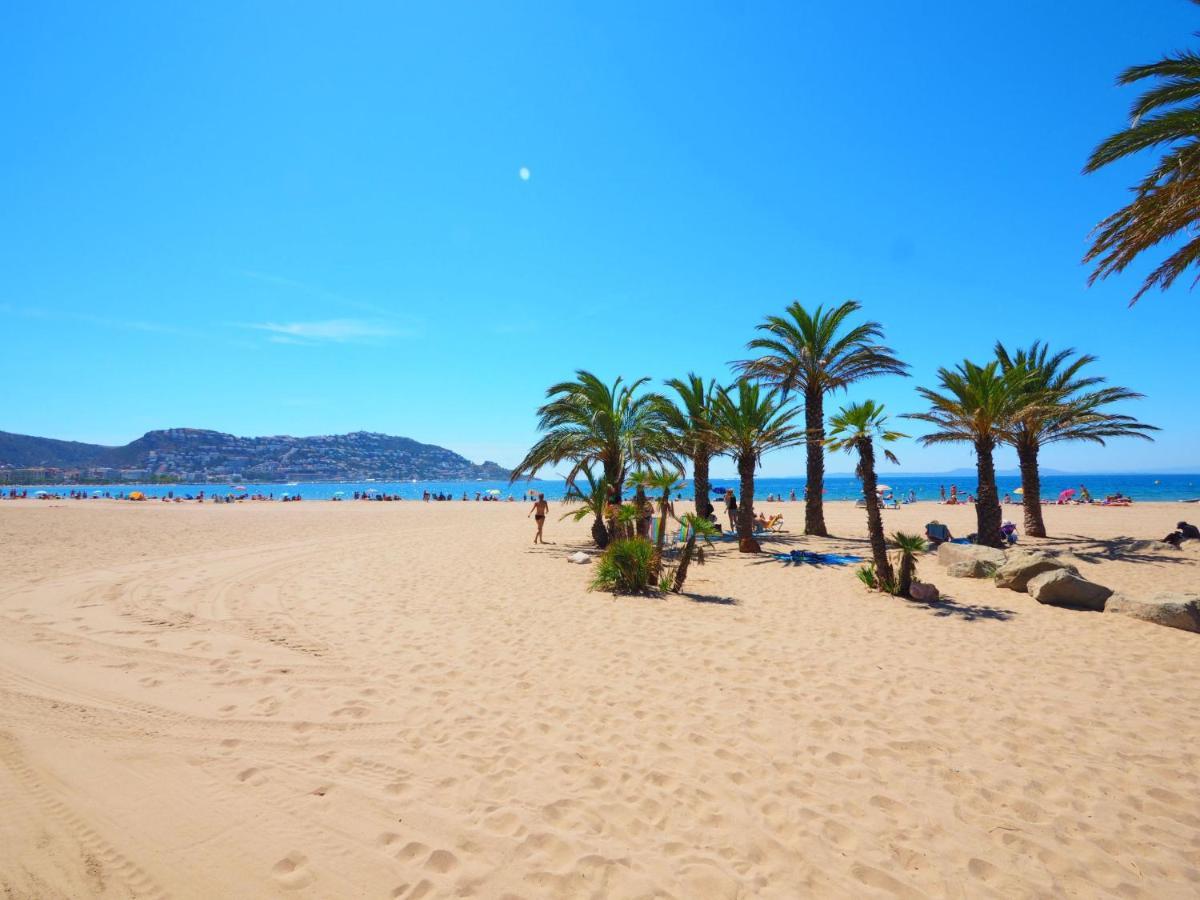 Holiday Home Villa Cecilia Rosas Exterior foto