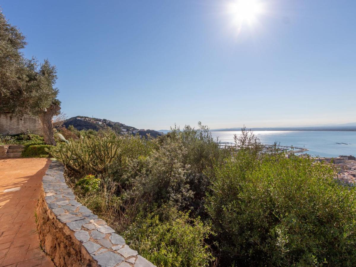 Holiday Home Villa Cecilia Rosas Exterior foto