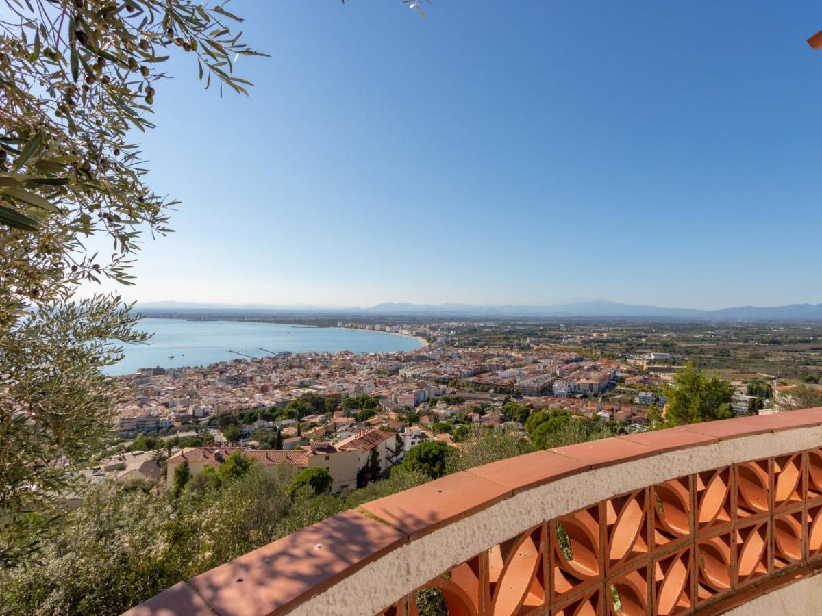 Holiday Home Villa Cecilia Rosas Exterior foto